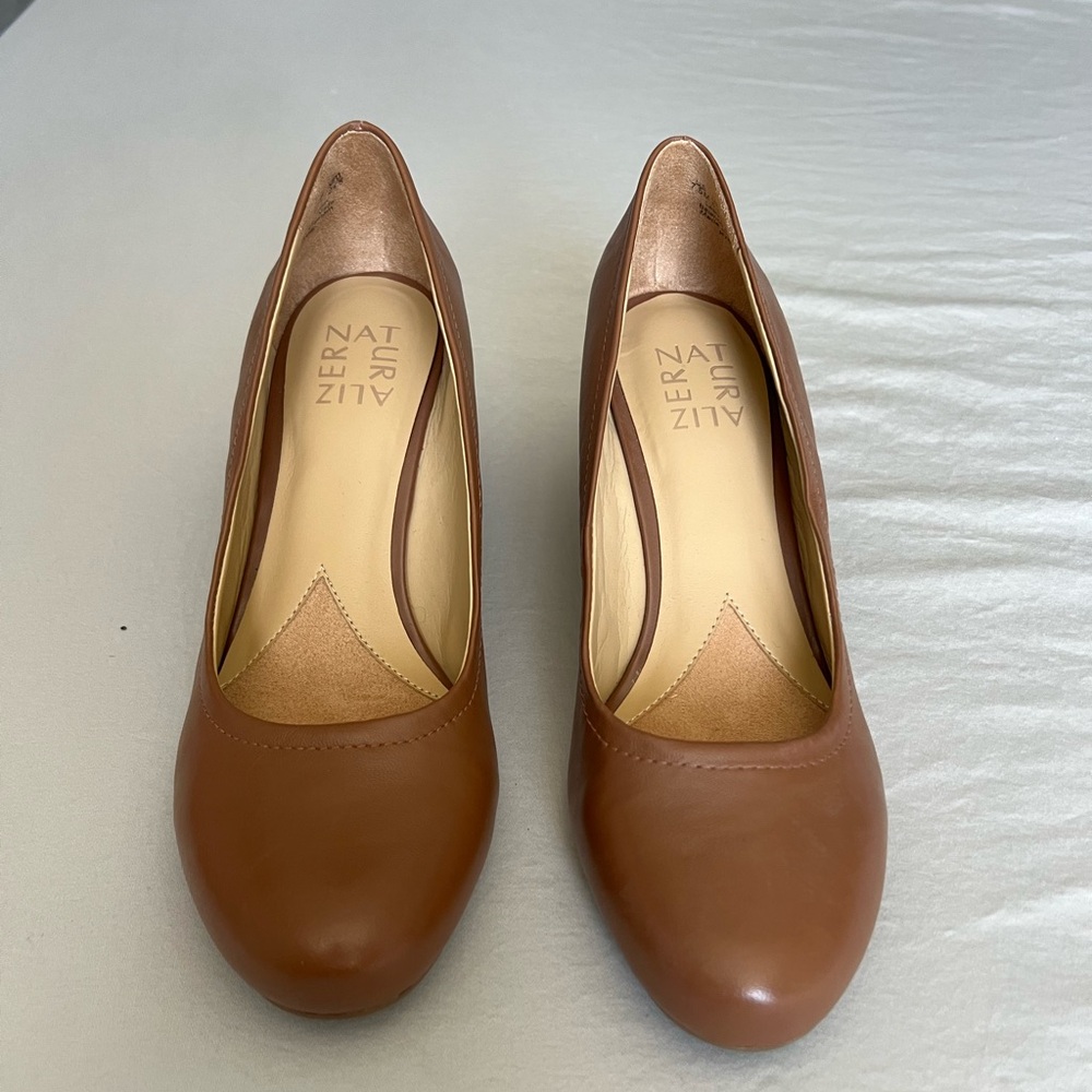 Naturalizer Women's Brown Pumps